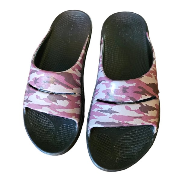 OOfas Purple Camo - Picture 1 of 4